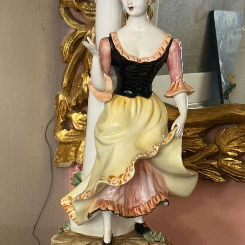 Pair of porcelain lamps Capi di Monte like new, height 0.85