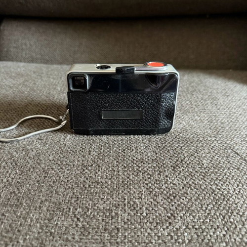 Agfamatic 100 Sensor camera used, analog