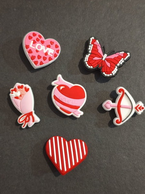 Crocs charms pins jibbitz set like new, red and pink