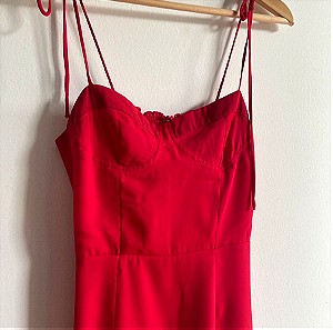 Κόκκινο φόρεμα midi