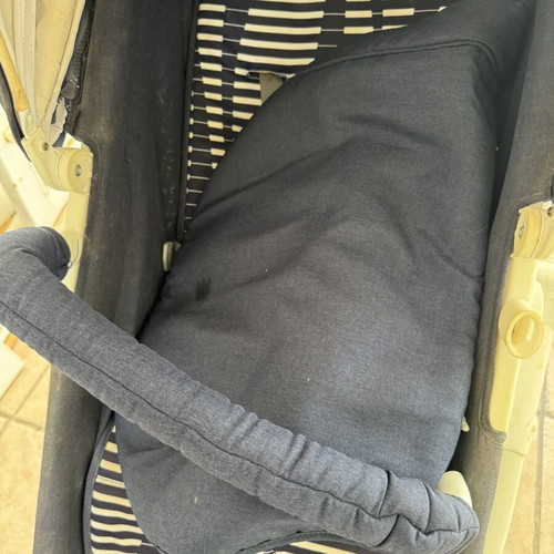Baby stroller used with minor wear and removable basket