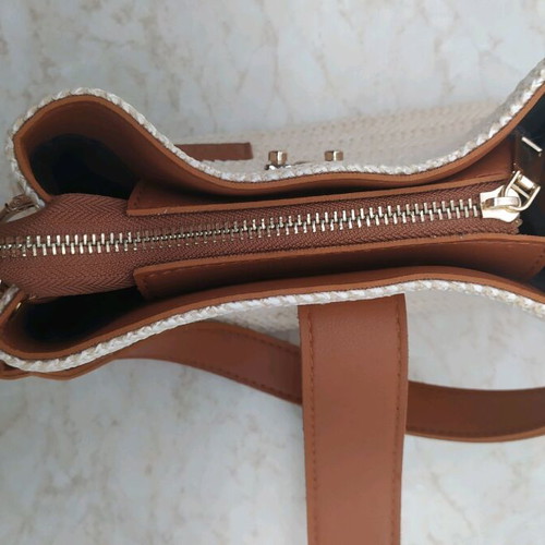 Sandra Fellini summer hand bag new, small straw