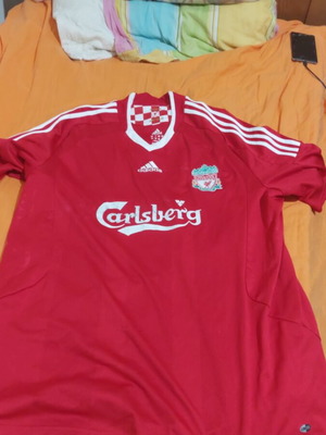 Liverpool αυθεντική φανέλα Torres XL μεταχειρισμένη, μικρά σημαδάκια στο logo