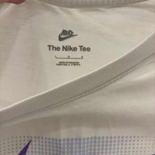 Nike short-sleeve shirt men's L with worn print