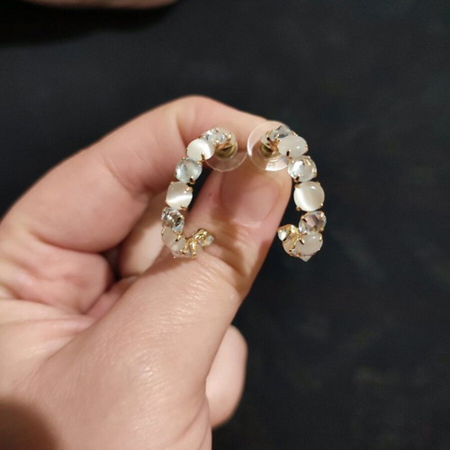 Earrings like new
