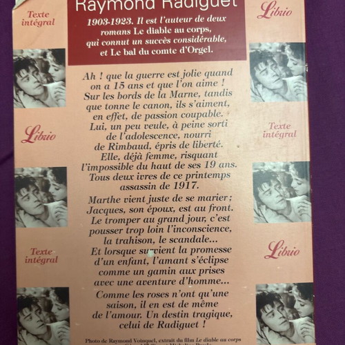 Le diable au corps book like new, French by Radiguet