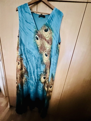 Wide lightweight dress size 4XL new