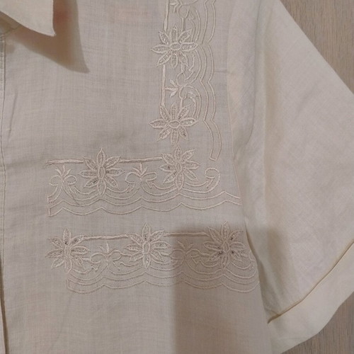 Chinese linen shirt with embroidery like new, beige, size M
