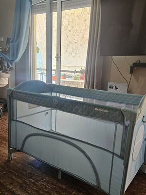 Kikka Boo Milky Way Playpen like new, 2 levels, portable crib