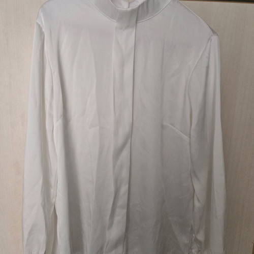 Shirt with Mao collar like new, size M, white