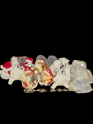 Christmas decorations used, set with polar bears, snowmen, Santas, balls and garlands