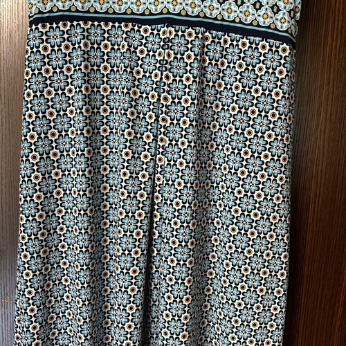 Dress No S, extremely impressive, for morning and evening.