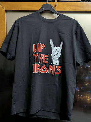 Iron Maiden t-shirt new, size Large, black