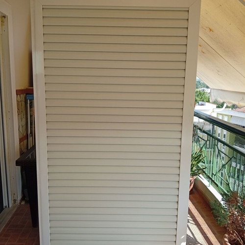 Aluminum sliding doors with sliding shutters like new, set of four