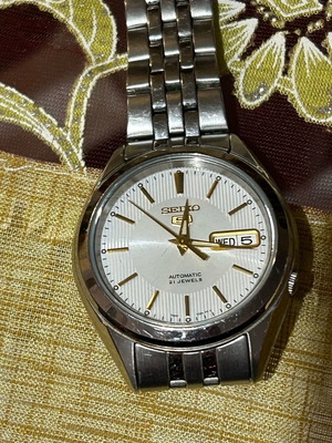 Seiko mechanics 21 jewels watch, 38mm case