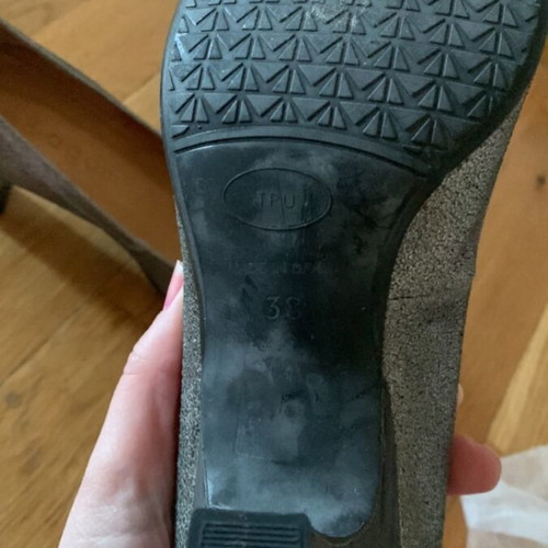 Ballerina shoes gray like new, leather, size 38