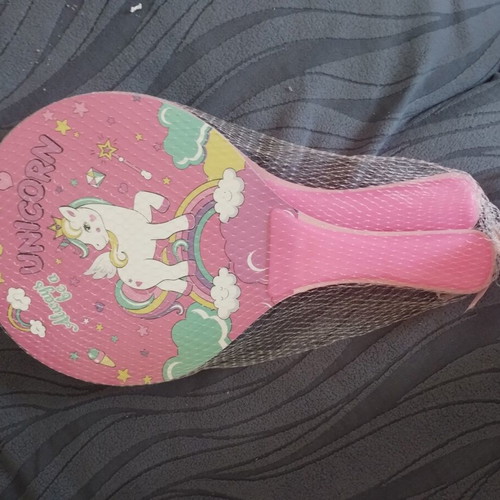 Children's wooden beach paddles unicorn set with ball, new