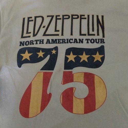 Led Zeppelin t shirt XL used with cologne marks and small stains