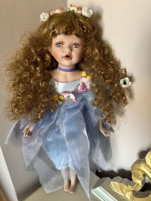 Porcelain doll fairy like new