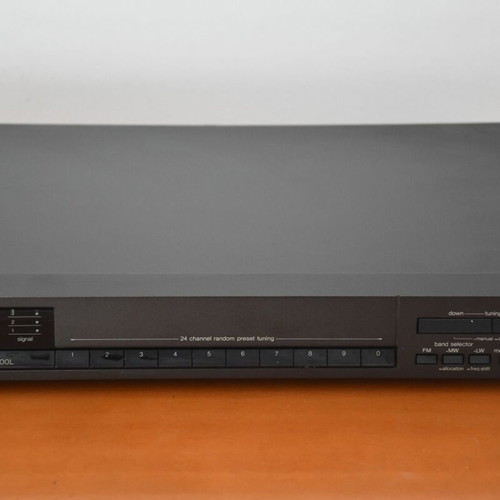 Technics SL-600L digital tuner like new