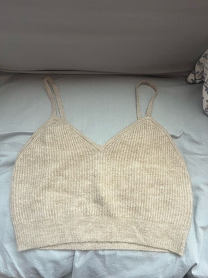 H&M beige top like new, size L