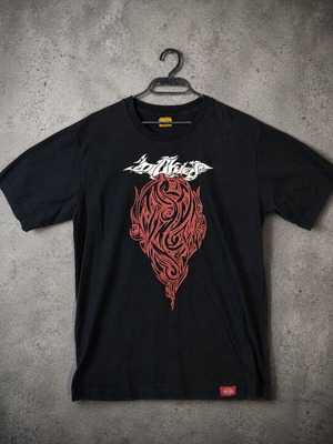 Dickies T-shirt size M black with Y2K tribal print like new