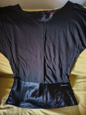 Firetrap women's blouse medium like new, black