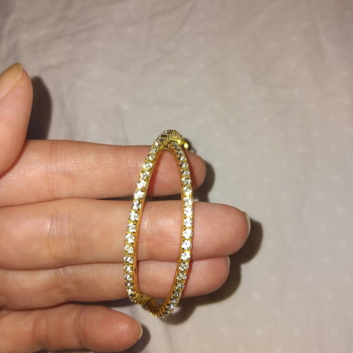 Clip hoop earrings with stones, gold color