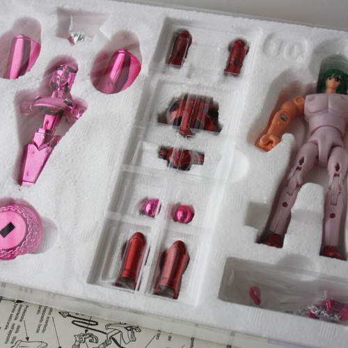 Vintage Saint Seiya Andromeda Armour die cast figure new, Taiwan