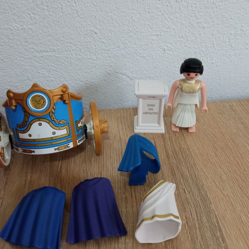 Playmobil Roman accessories, chariots and figure used