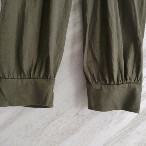 Terranova Capri pants 3/4 khaki like new, cotton, Small