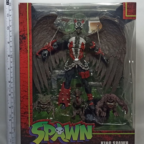 King Spawn 2023 figure with wings and demon minions, new