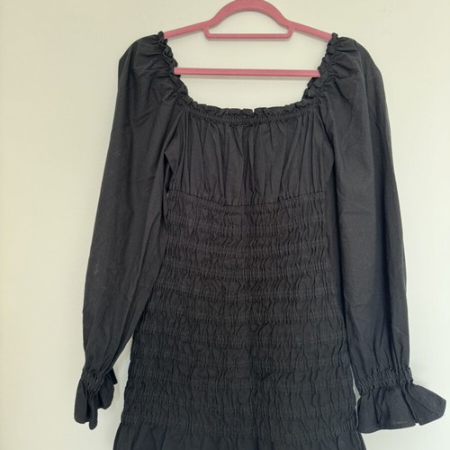 Cotton long sleeved black mini dress like new, XS-S