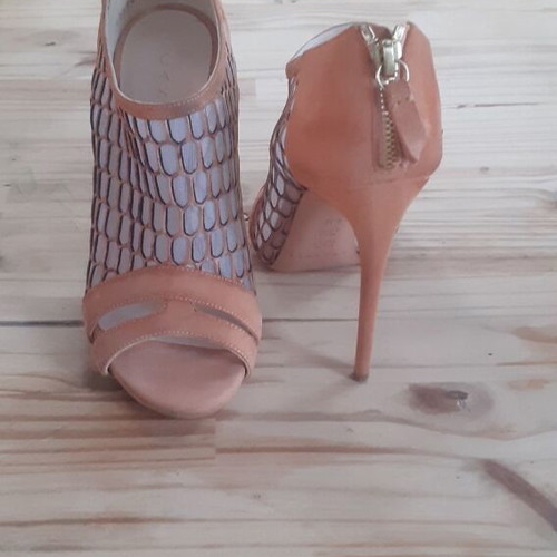 Casadei vintage suede pumps like new, beige, size 36.5