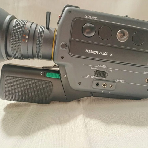 Bauer S 205 XL Super 8 Movie Camera like new