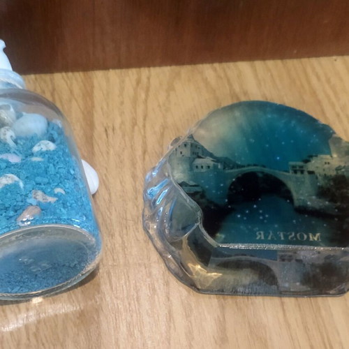 Set of 2 glass souvenirs new, summer style and island decoration