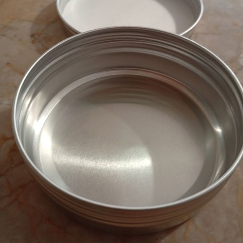 Aluminum tin 100ml new