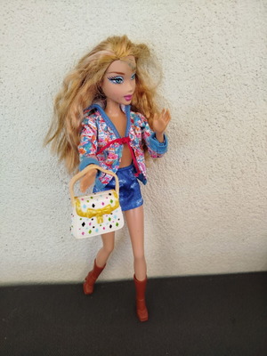 Barbie My Scene Street Sweet Kennedy κούκλα με ρούχα