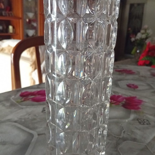 Crystal carved luxury vase, new, height 25cm diameter 10cm