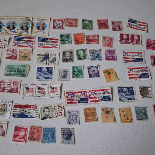 US Stamps used, collection of 520 vintage pieces
