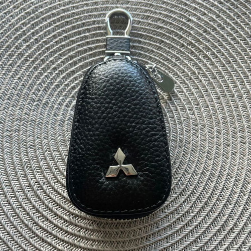 Leather Car Key Case Mitsubishi new, black with metal elements