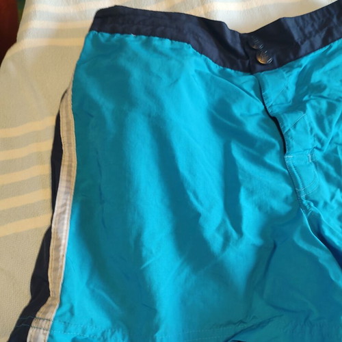 Explorer Sailing Gear men's swim shorts size M like new, turquoise