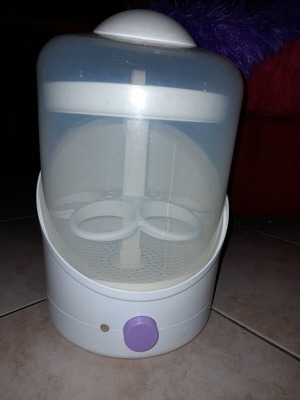Chicco sterilizer like new