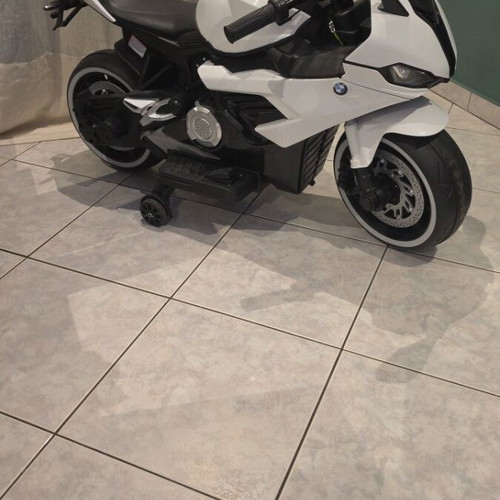 Licensed BMW RR1000 12V electric kids motorcycle white new