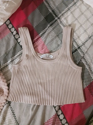 Bershka set of 2 tops new, size L, beige