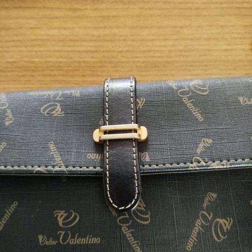 Valentino handbag like new, black