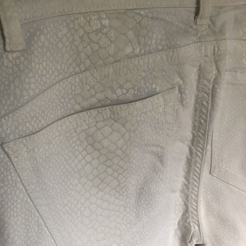 Guess by Marciano women's white jeans with snake print size S like new
