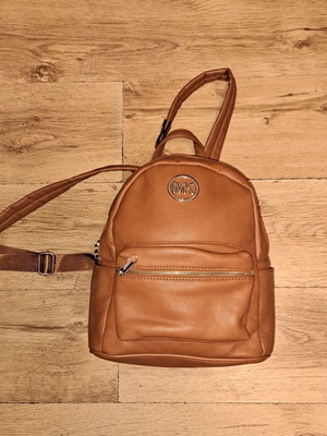 Michael Kors women's backpack like new, beige, faux leather