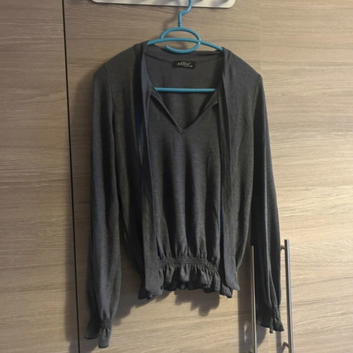 Exxes Fashion women's blouse like new, blue, one size