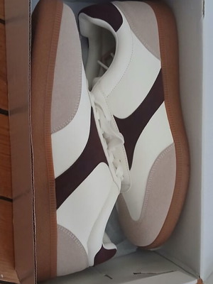 Miso Sam White low top women's casual shoes